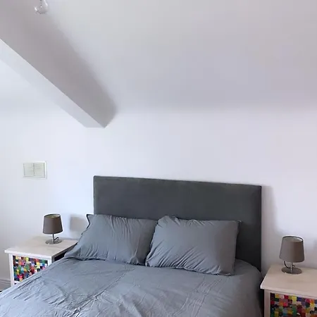 Mick's Place Apartman